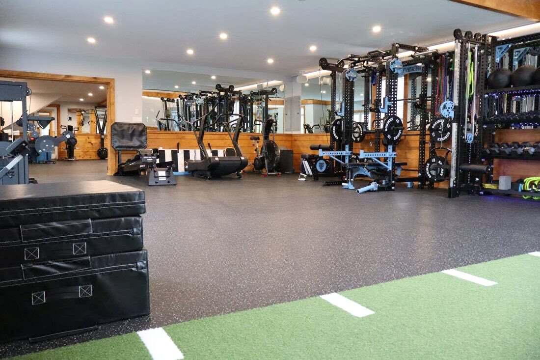 Training floor with racks and turf
